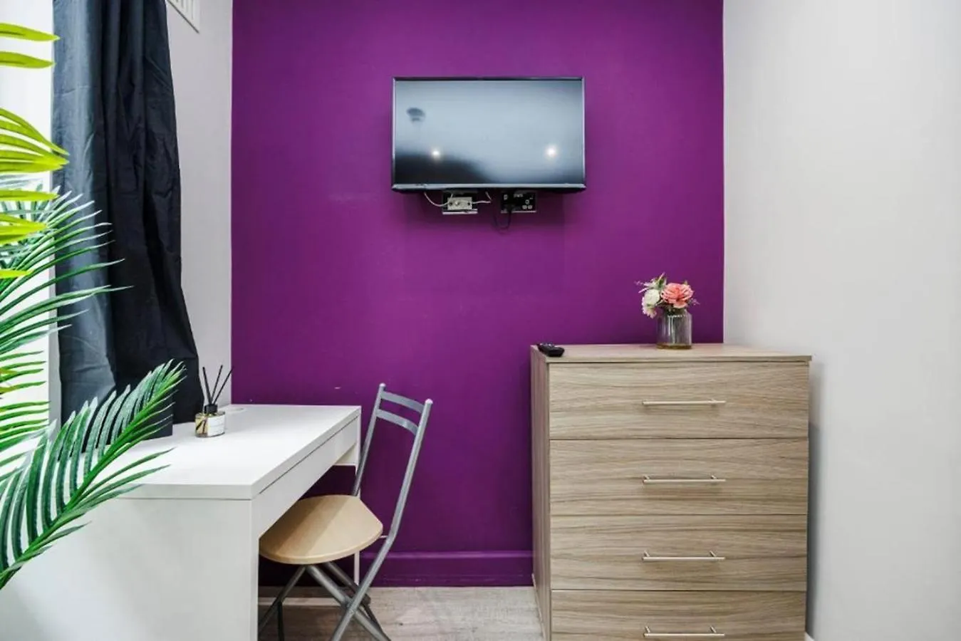 Chic Rooms In Spitalfields, London