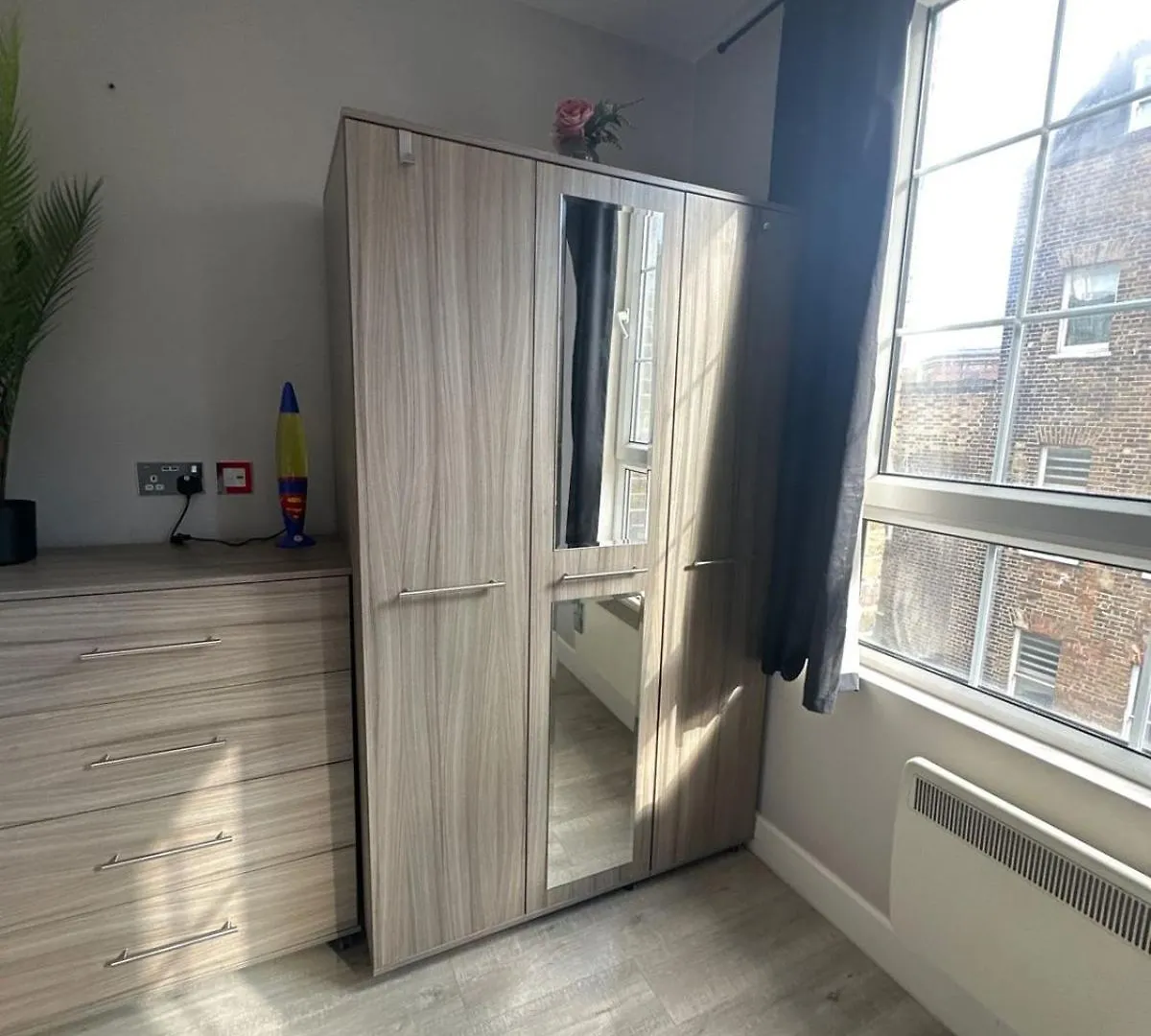 Chic Rooms In Spitalfields, London Guest house